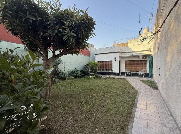 Casa · 132m² · 3 Ambientes · 1 Cochera