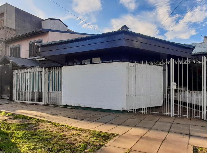 Casa · 182m² · 5 Ambientes · 1 Cochera