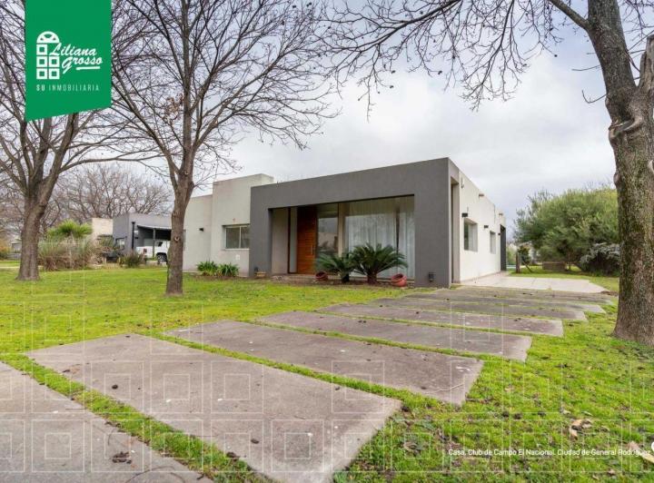 Casa · 150m² · 5 Ambientes · 1 Cochera