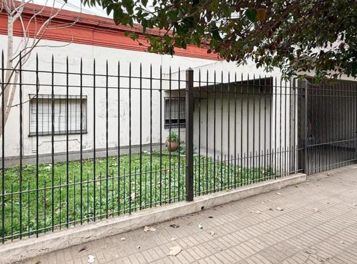 Casa · 130m² · 4 Ambientes · 1 Cochera
