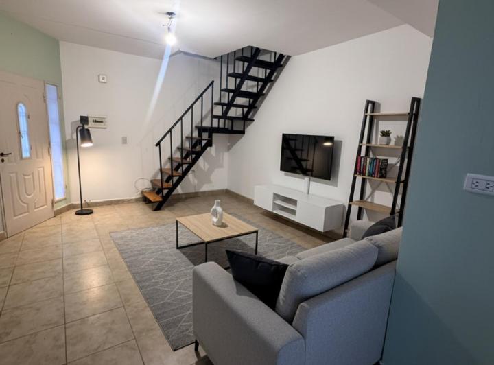 Casa · 65m² · 3 Ambientes · 1 Cochera