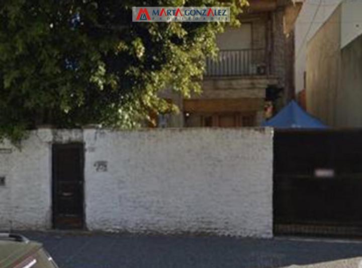 Casa · 300m² · 5 Ambientes · 1 Cochera