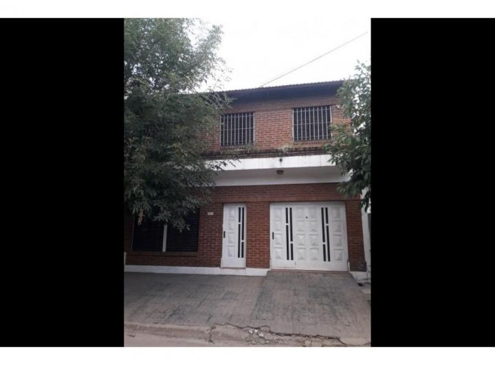 Casa · 110m² · 4 Ambientes · 1 Cochera