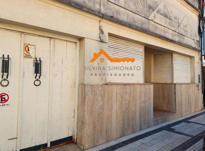 Casa · 275m² · 3 Dormitorios · 1 Cochera