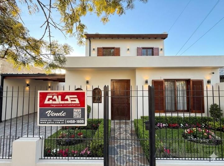 Casa · 120m² · 4 Ambientes · 1 Cochera