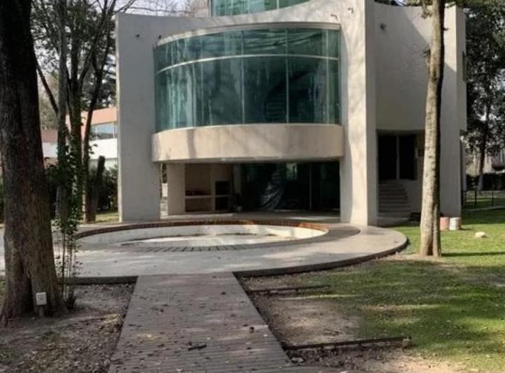 Casa · 495m² · 8 Ambientes