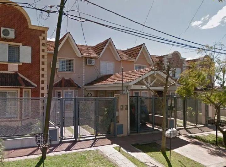 Casa · 90m² · 3 Ambientes · 1 Cochera