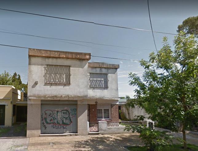 Casa · 300m² · 4 Dormitorios