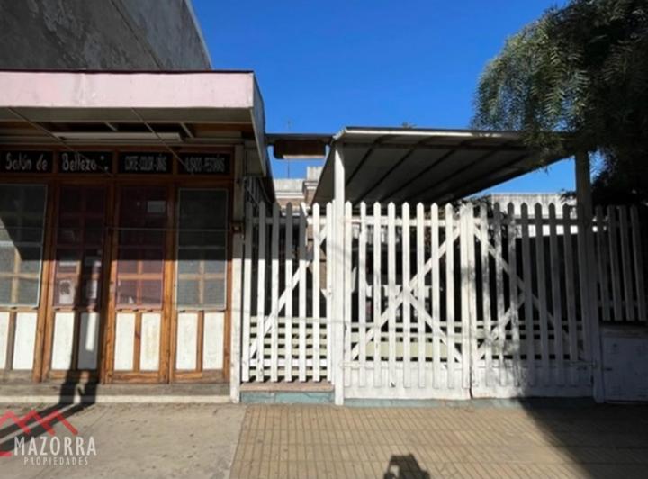 Casa · 122m² · 3 Ambientes · 1 Cochera