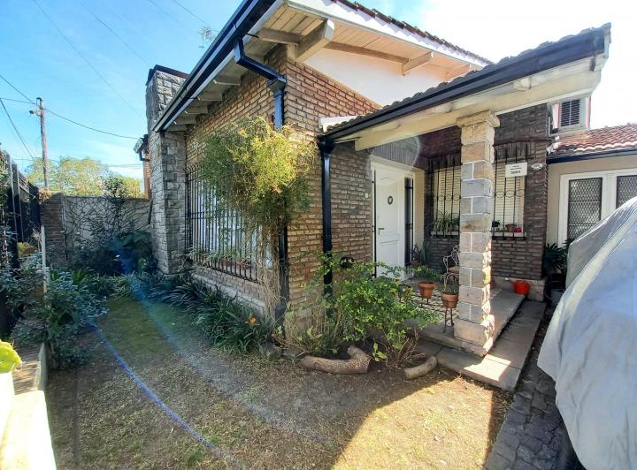Casa · 118m² · 3 Ambientes · 1 Cochera