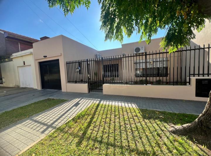 Casa · 100m² · 3 Ambientes