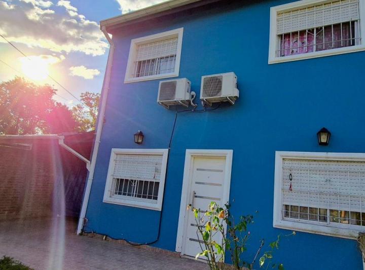 Casa · 85m² · 5 Ambientes · 1 Cochera
