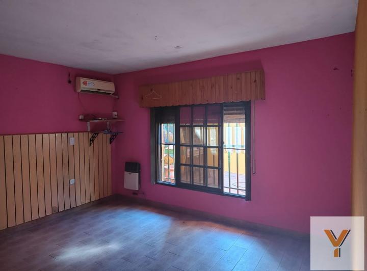 Casa · 190m² · 5 Ambientes · 1 Cochera