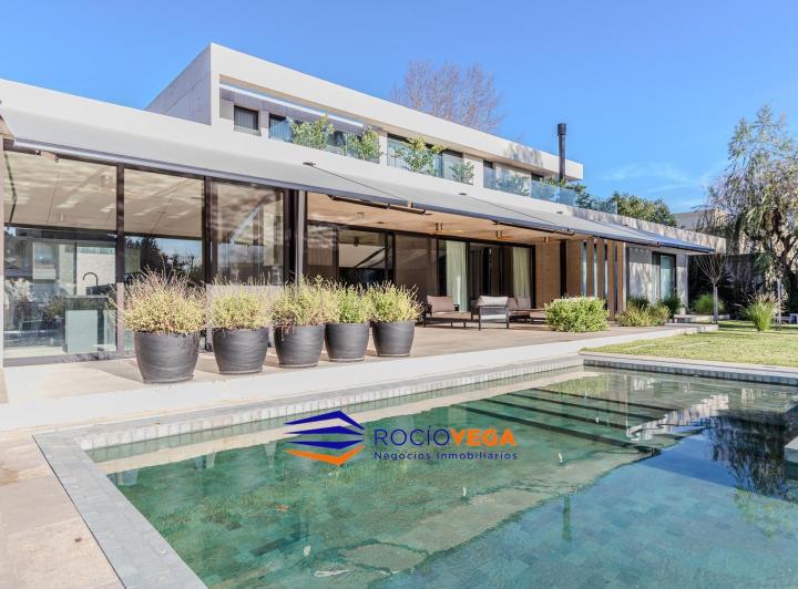 Casa · 507m² · 7 Ambientes