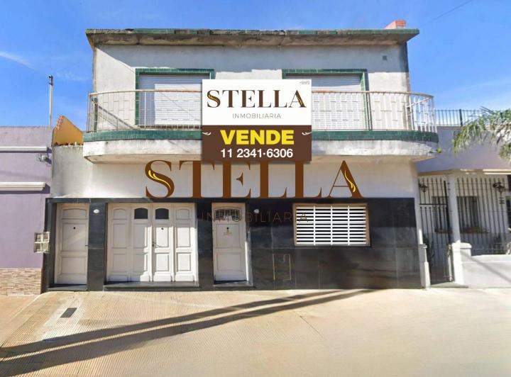 Casa · 210m² · 3 Ambientes · 1 Cochera