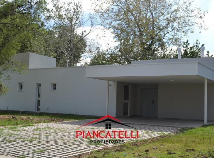 Casa · 190m² · 7 Ambientes · 2 Cocheras