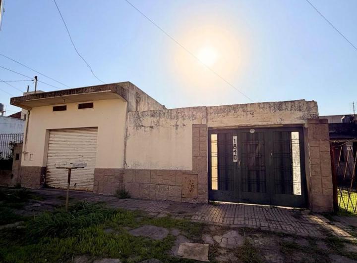 Casa · 125m² · 4 Ambientes · 1 Cochera