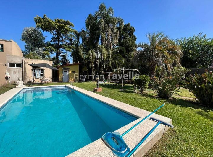 Casa · 130m² · 4 Ambientes · 1 Cochera