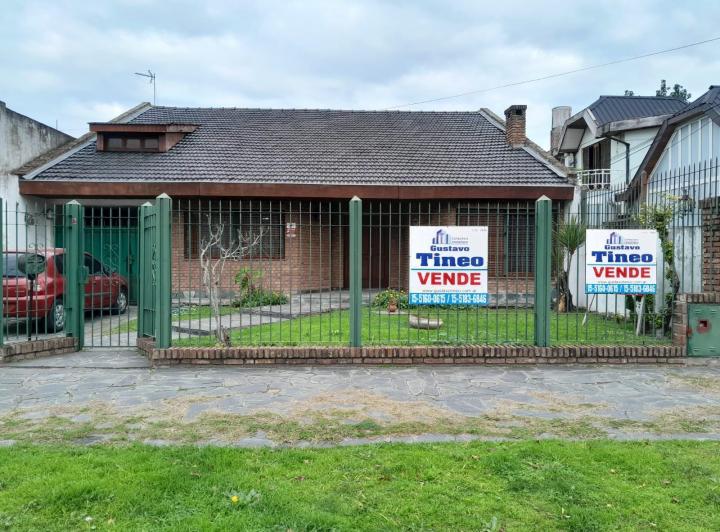 Casa · 200m² · 6 Ambientes · 1 Cochera