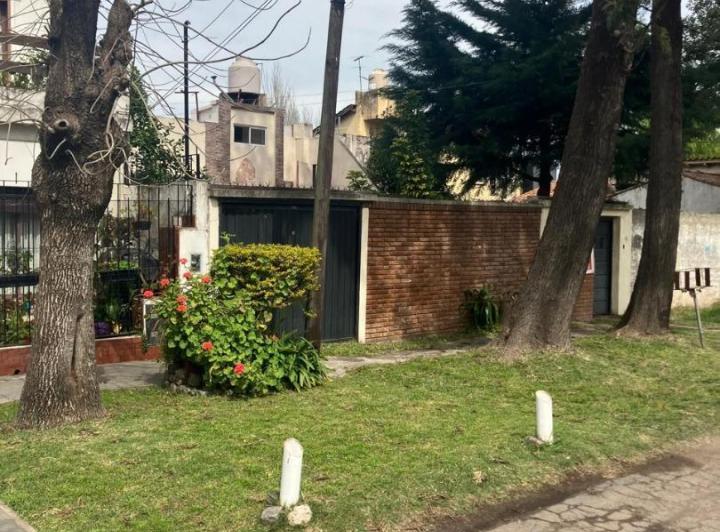 Casa · 158m² · 3 Ambientes · 2 Cocheras