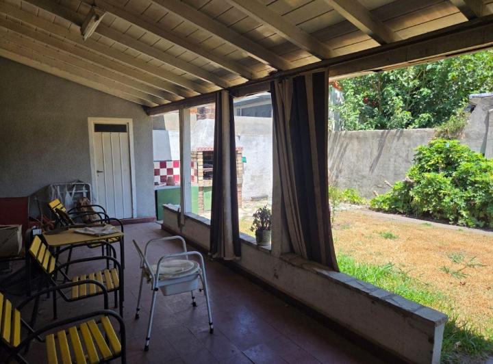 Casa · 80m² · 3 Ambientes · 1 Cochera