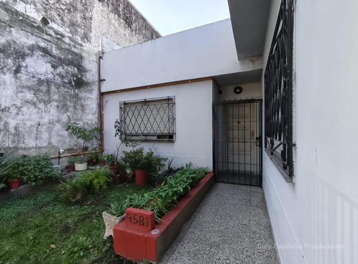 Casa · 120m² · 5 Ambientes · 2 Cocheras