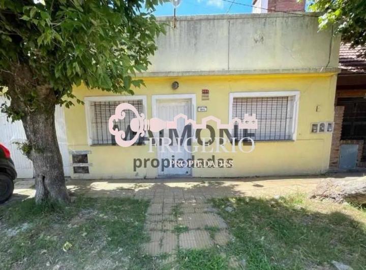 Casa · 200m² · 3 Ambientes · 1 Cochera