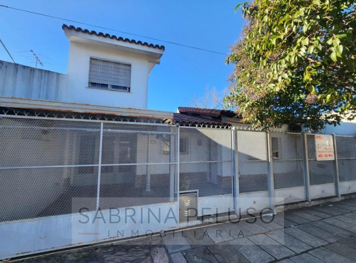 Casa · 119m² · 4 Ambientes · 2 Cocheras