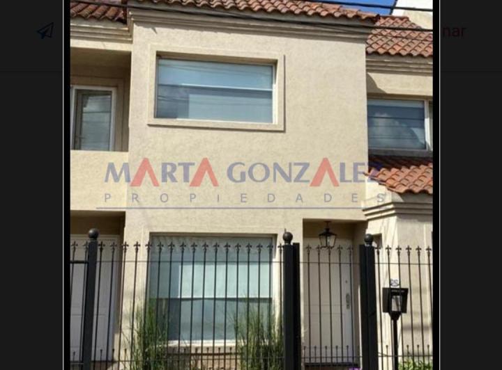 Casa · 200m² · 4 Ambientes · 2 Cocheras