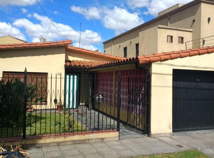 Casa · 133m² · 4 Ambientes · 1 Cochera