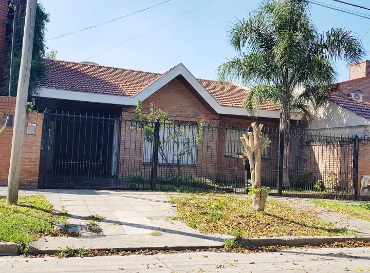 Casa · 120m² · 4 Ambientes