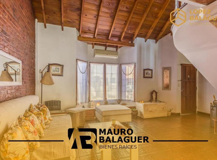 Casa · 130m² · 4 Ambientes · 2 Cocheras