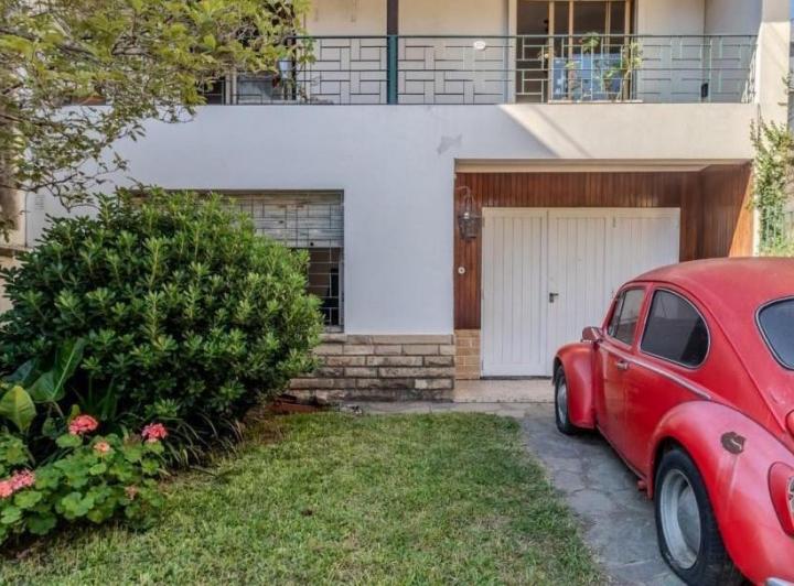 Casa · 150m² · 4 Ambientes · 1 Cochera