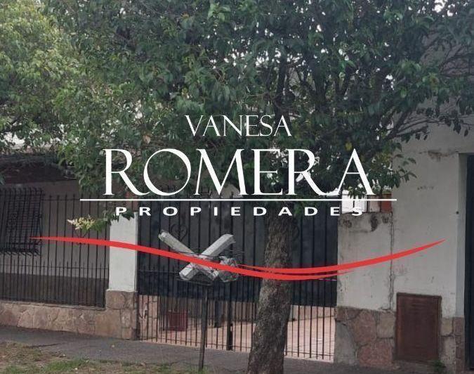 Casa · 80m² · 3 Ambientes · 1 Cochera
