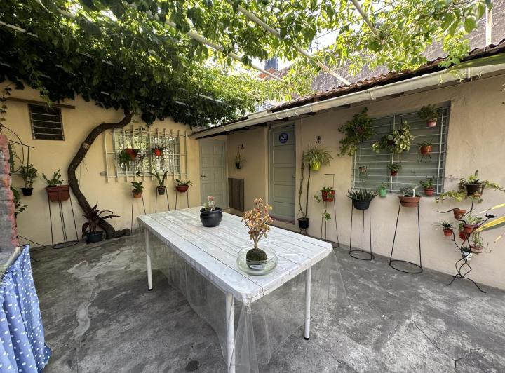Casa · 230m² · 3 Ambientes · 1 Cochera