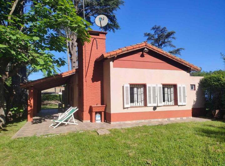 Casa · 75m² · 3 Ambientes · 1 Cochera