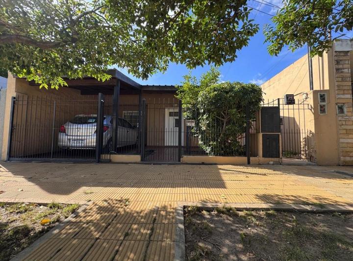 Casa · 145m² · 4 Ambientes · 1 Cochera