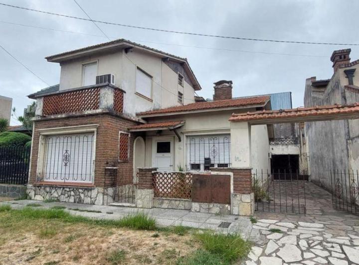 Casa · 112m² · 4 Cocheras