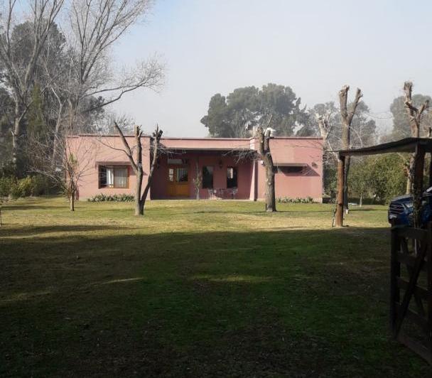 Casa · 150m² · 3 Ambientes · 5 Cocheras