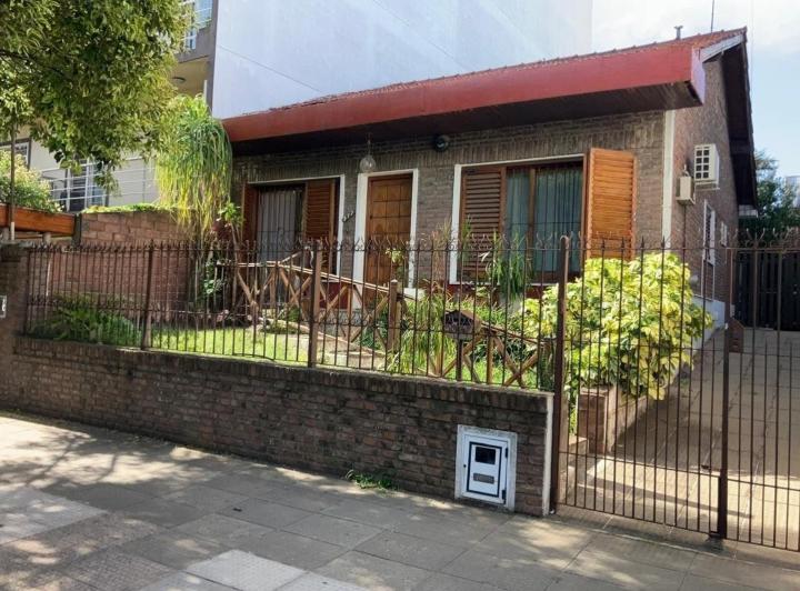 Casa · 99m² · 3 Ambientes · 1 Cochera