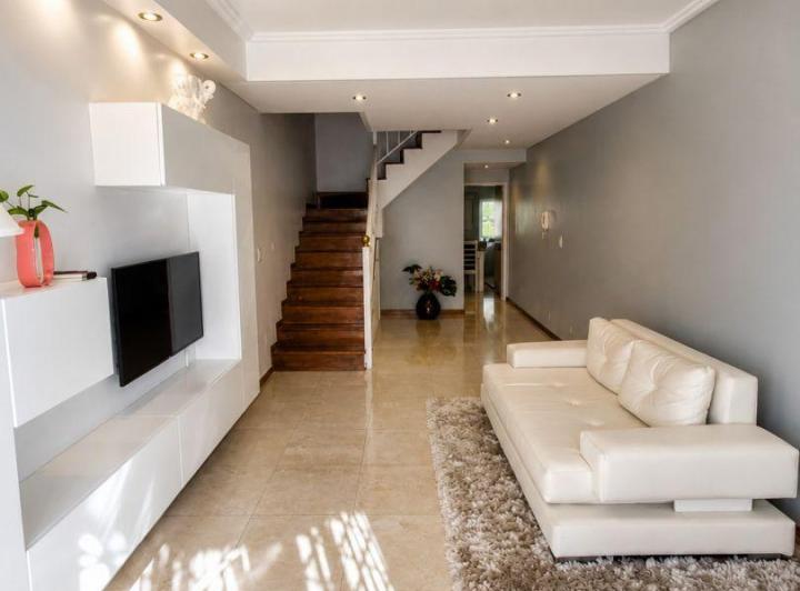 Casa · 112m² · 4 Ambientes · 1 Cochera