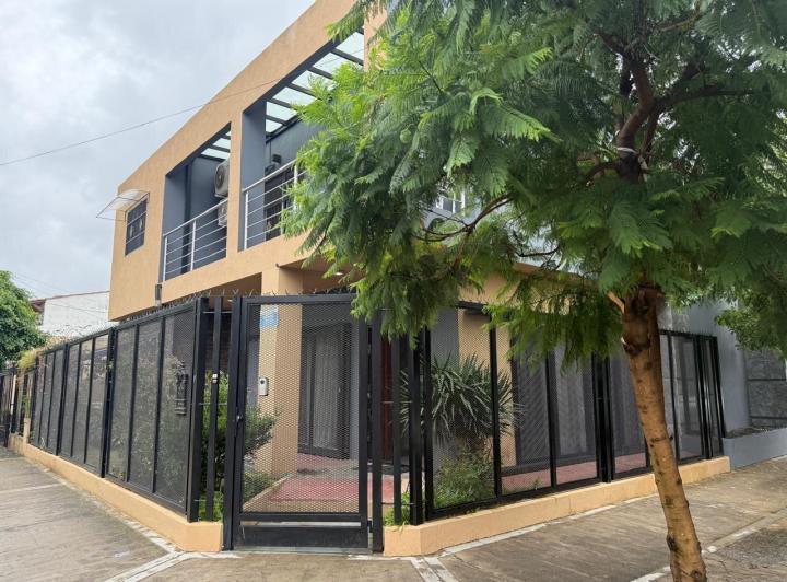 Casa · 192m² · 5 Ambientes