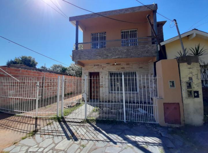 Casa · 100m² · 3 Ambientes · 6 Cocheras