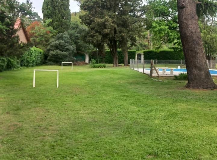 Casa · 100m² · 5 Ambientes · 3 Cocheras
