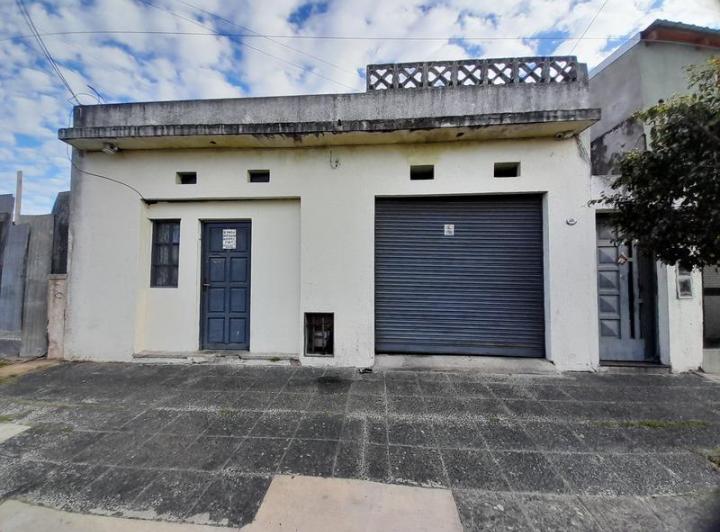 Casa · 257m² · 5 Ambientes · 1 Cochera