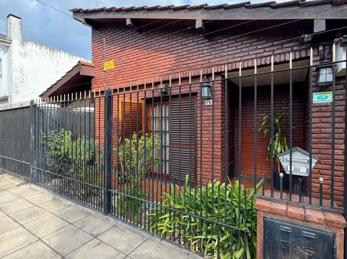 Casa · 170m² · 4 Ambientes