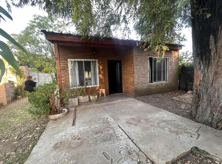Casa · 300m² · 3 Ambientes · 1 Cochera
