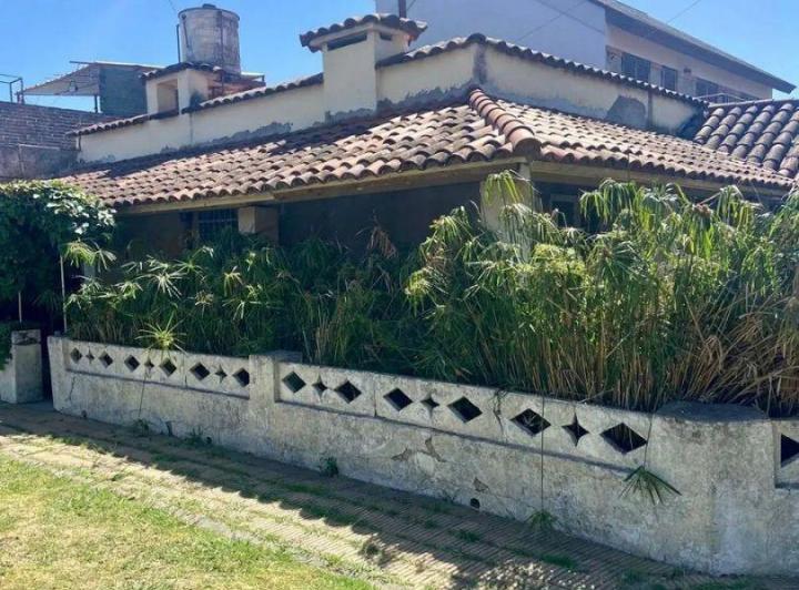 Casa · 265m² · 3 Ambientes · 1 Cochera