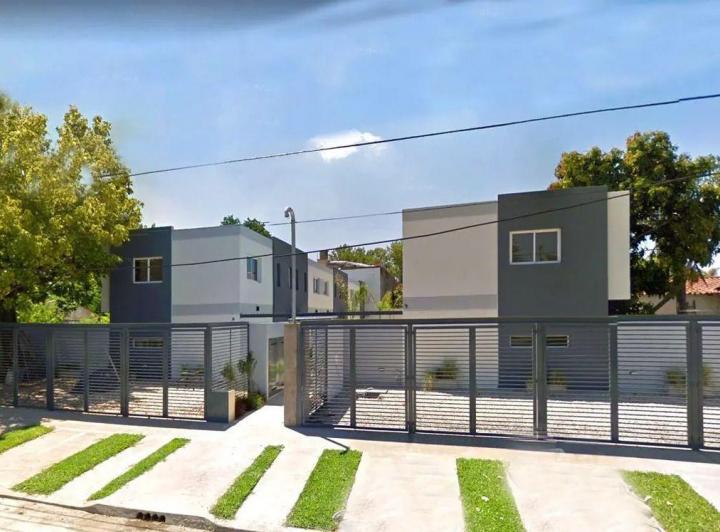 Casa · 70m² · 3 Ambientes · 1 Cochera