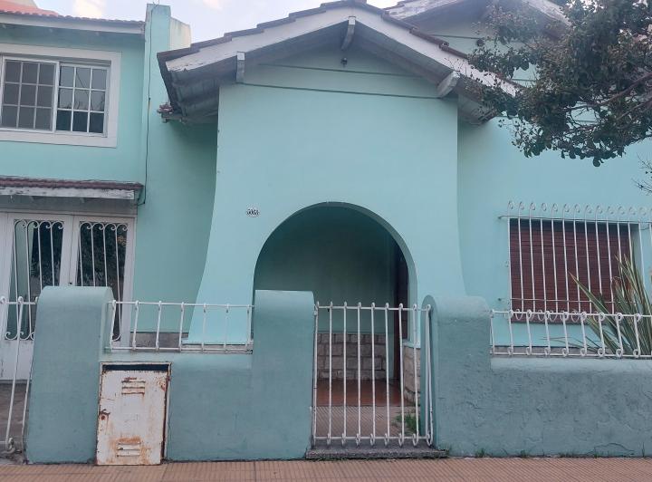 Casa · 120m² · 2 Dormitorios · 1 Cochera